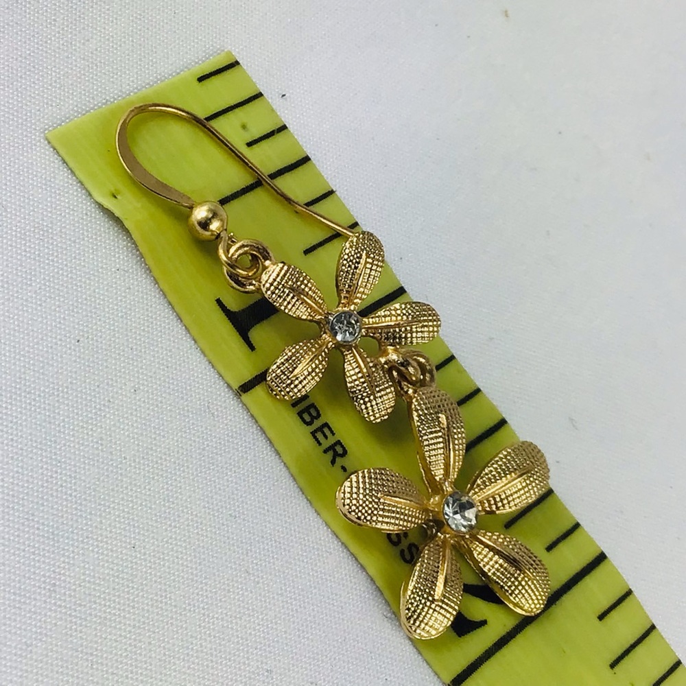 💙 BOLD ELEMENTS Flower Drop Earrings - Picture 5 of 6